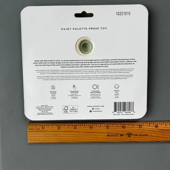 Mushie Paint Palette Press Toy - Picture 4 of 5